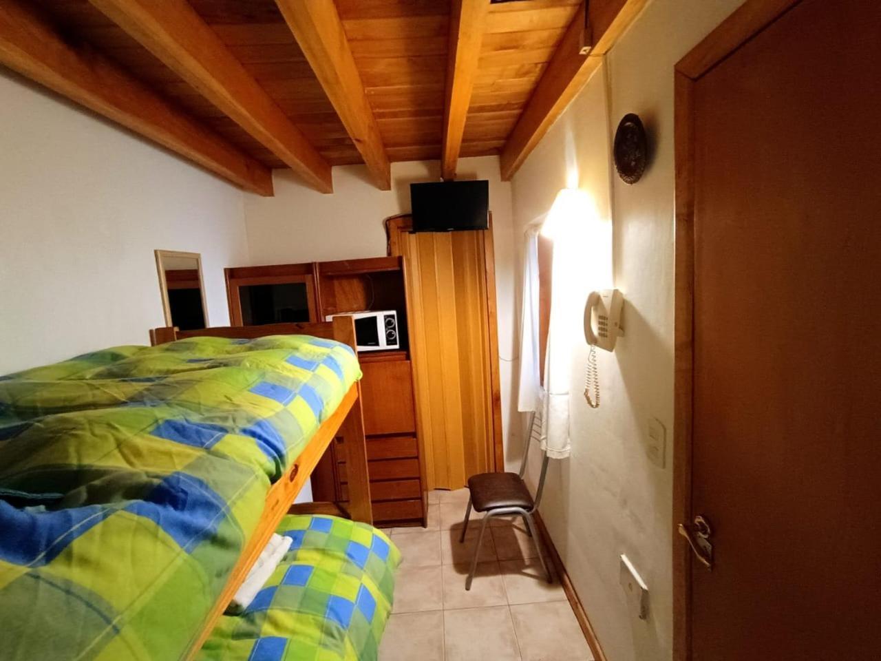 hostel del Pellin San Martín de los Andes Exterior foto